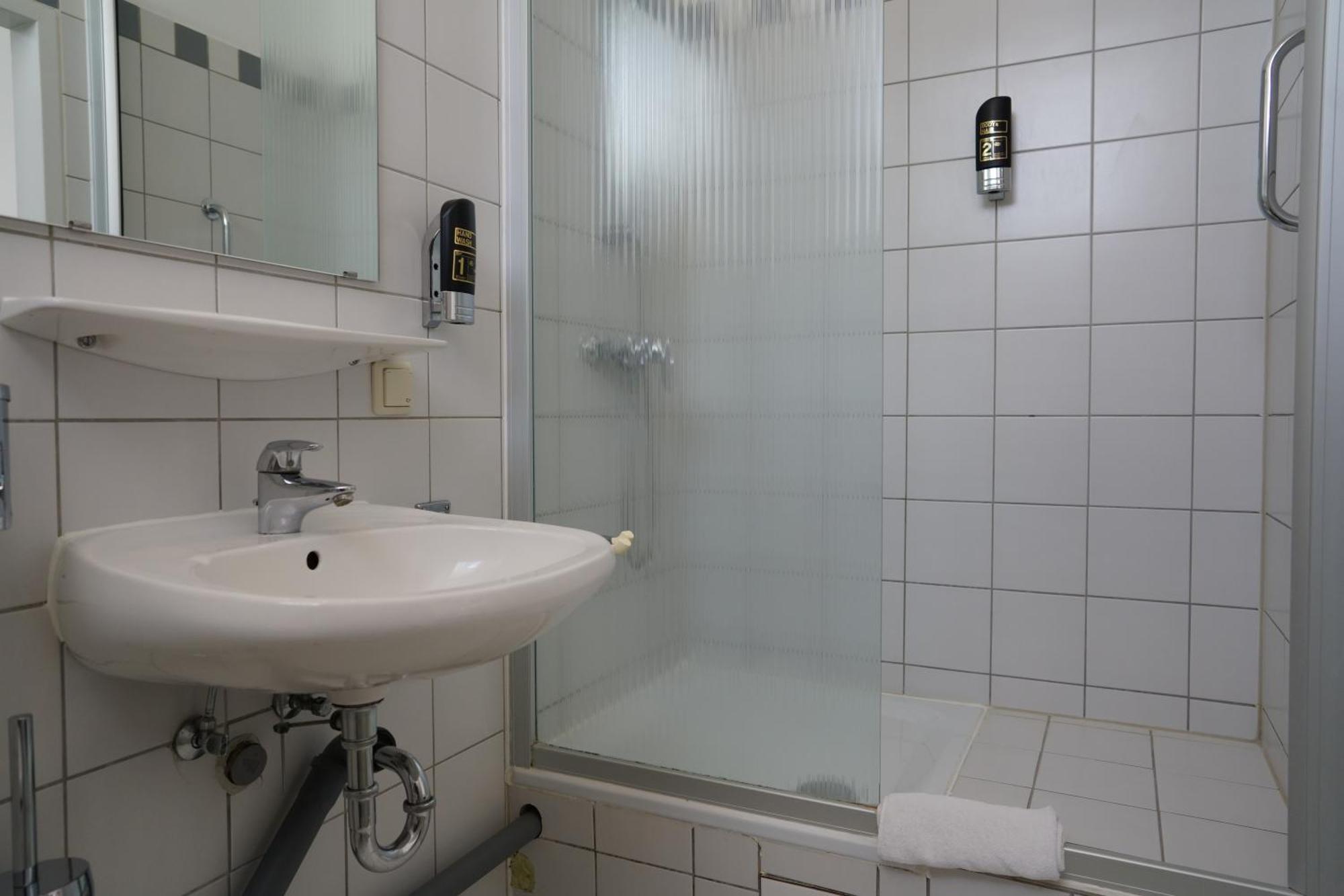 Ambert Hotel